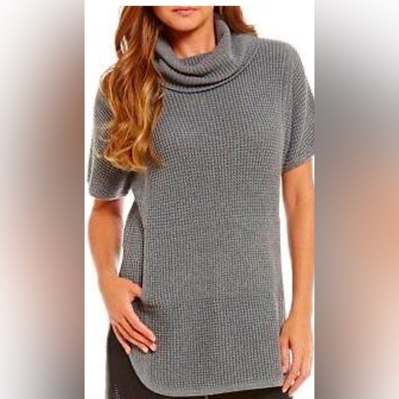 Ugg Cowl Neck Short Sleeve Sweater - Picture 1 of 8